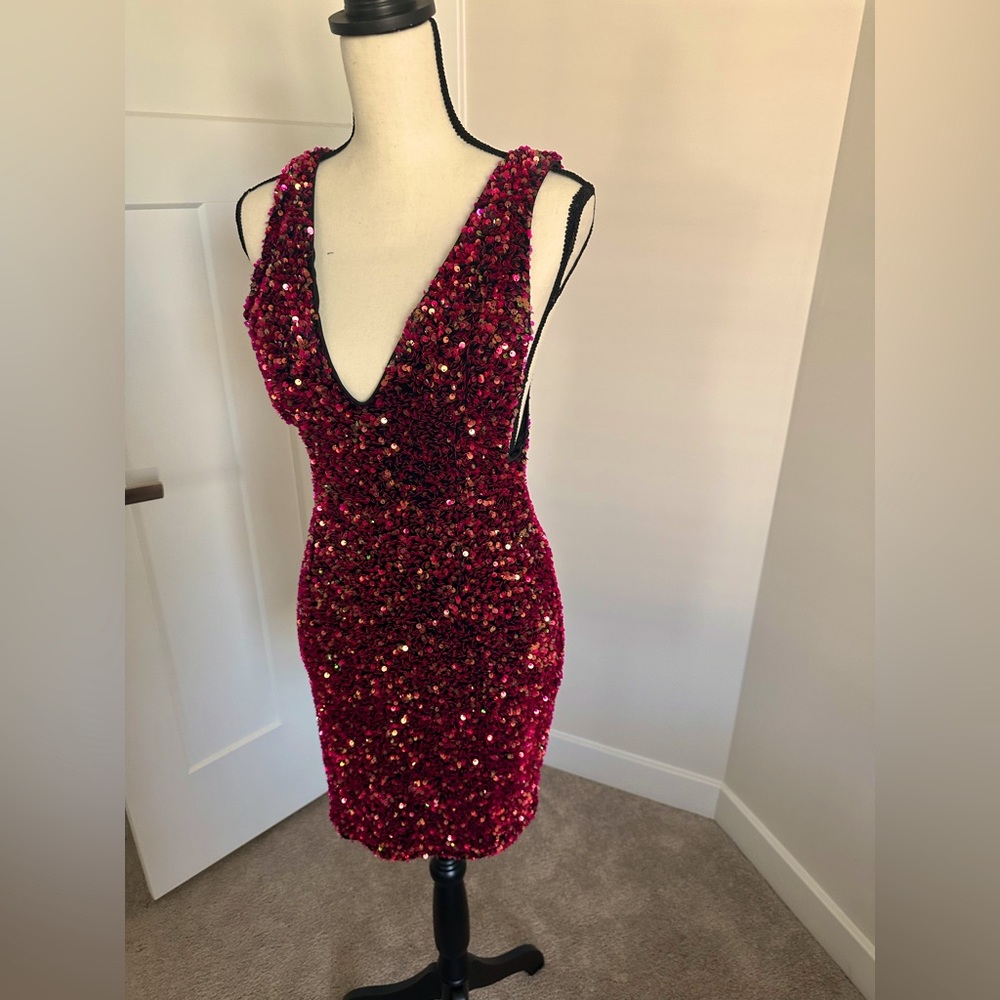 CUTE!!! Mini sequin dress. Never worn.